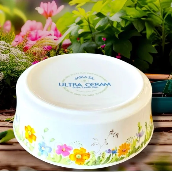 Country Garden by MIKASA 8" Round Vegetable Bowl - Picture 4 of 5